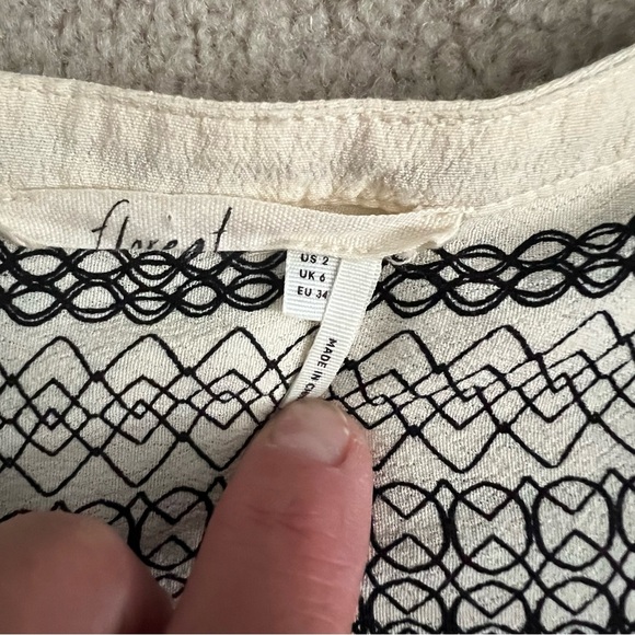 Anthropologie Floreat Perrie Dress Boho Cream / Ivory 3/4 Sleeve Tassel Tie - Picture 11 of 12